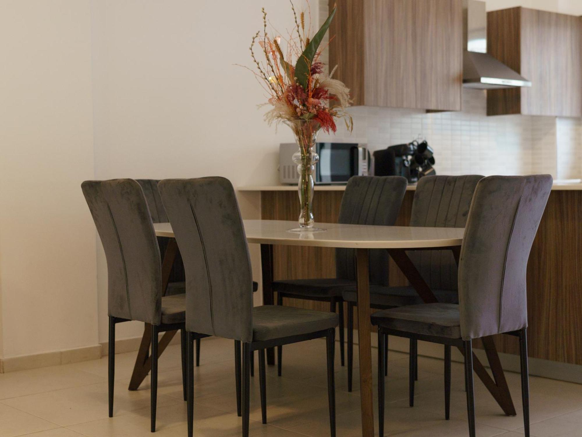Halcyon Central Apartment Larnaca Zewnętrze zdjęcie