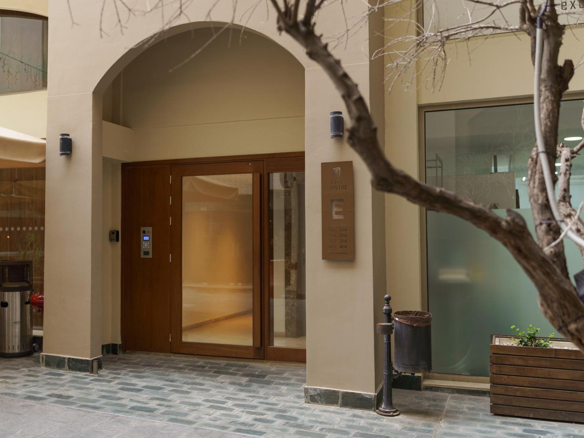Halcyon Central Apartment Larnaca Zewnętrze zdjęcie